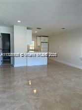 2611 Ne 8th Ter #1A - Photo 7 of 8