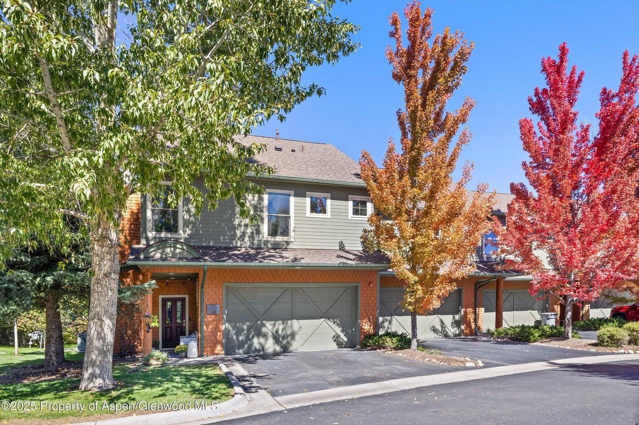 437 undisclosed - Photo 2 of 40