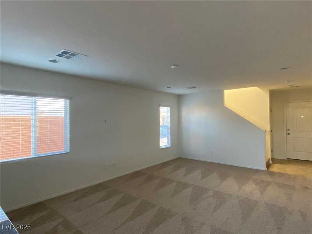 4948 Quest Tribe St - Photo 3 of 39