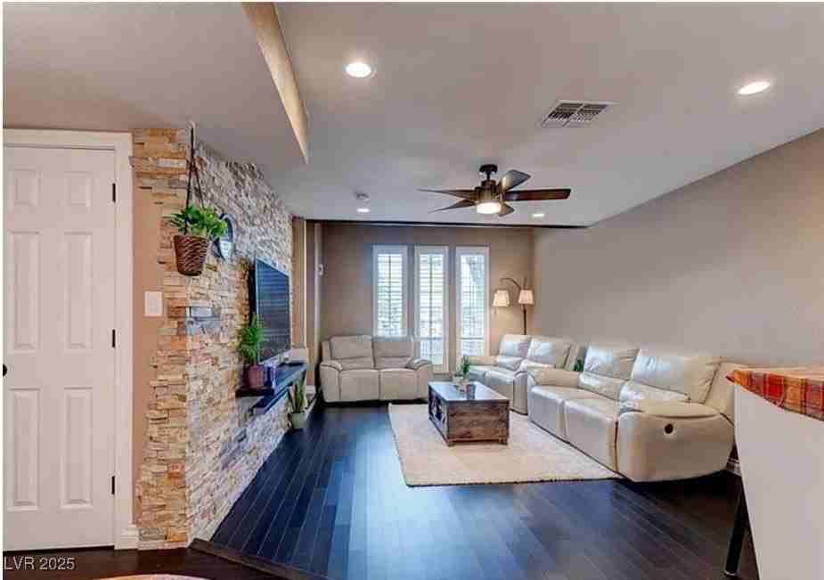 6504 Ironbark Ln #0 - Photo 4 of 23