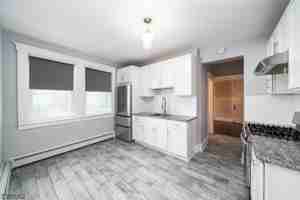 featured image of 9 Kling St #2