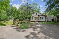 7 Cole Ave - Photo 1 of 1