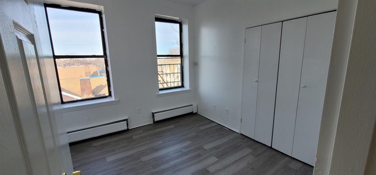 99 Rutgers Ave #4C - Photo 5 of 13