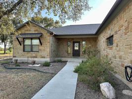 featured image of 405 Woodlawn Dr