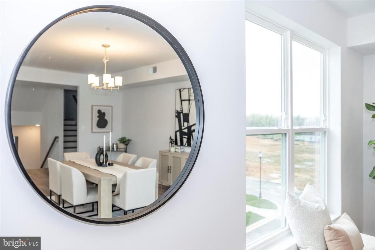 709 Iron Forge Road - Photo 6 of 32