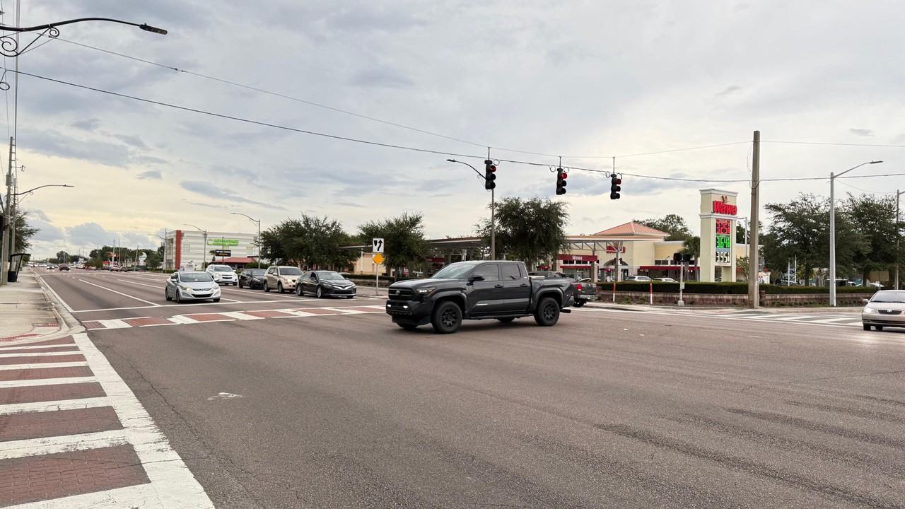 Montego Ln - Photo 6 of 11