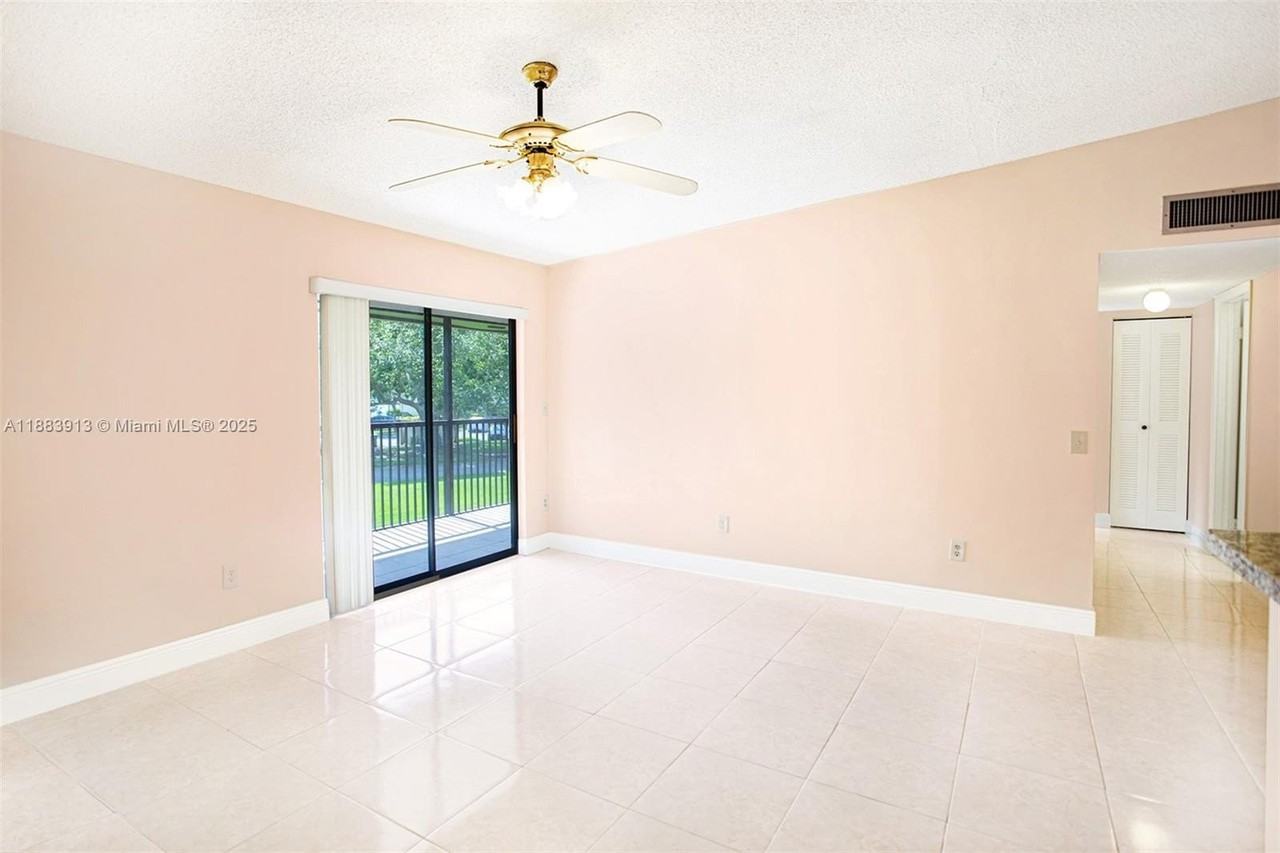 9711 West Mcnab Road #203