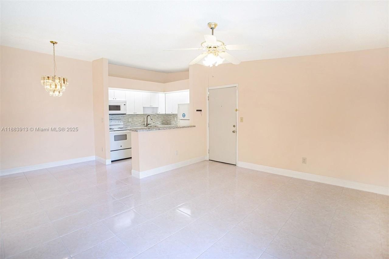 9711 W Mcnab Rd #203 - Photo 3 of 37