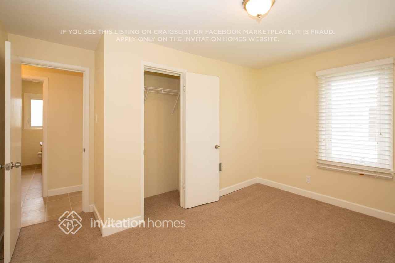 7928 Menard Ave - Photo 7 of 12