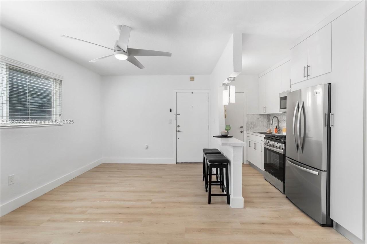 6330 Sw 79th St #5 - Photo 3 of 19