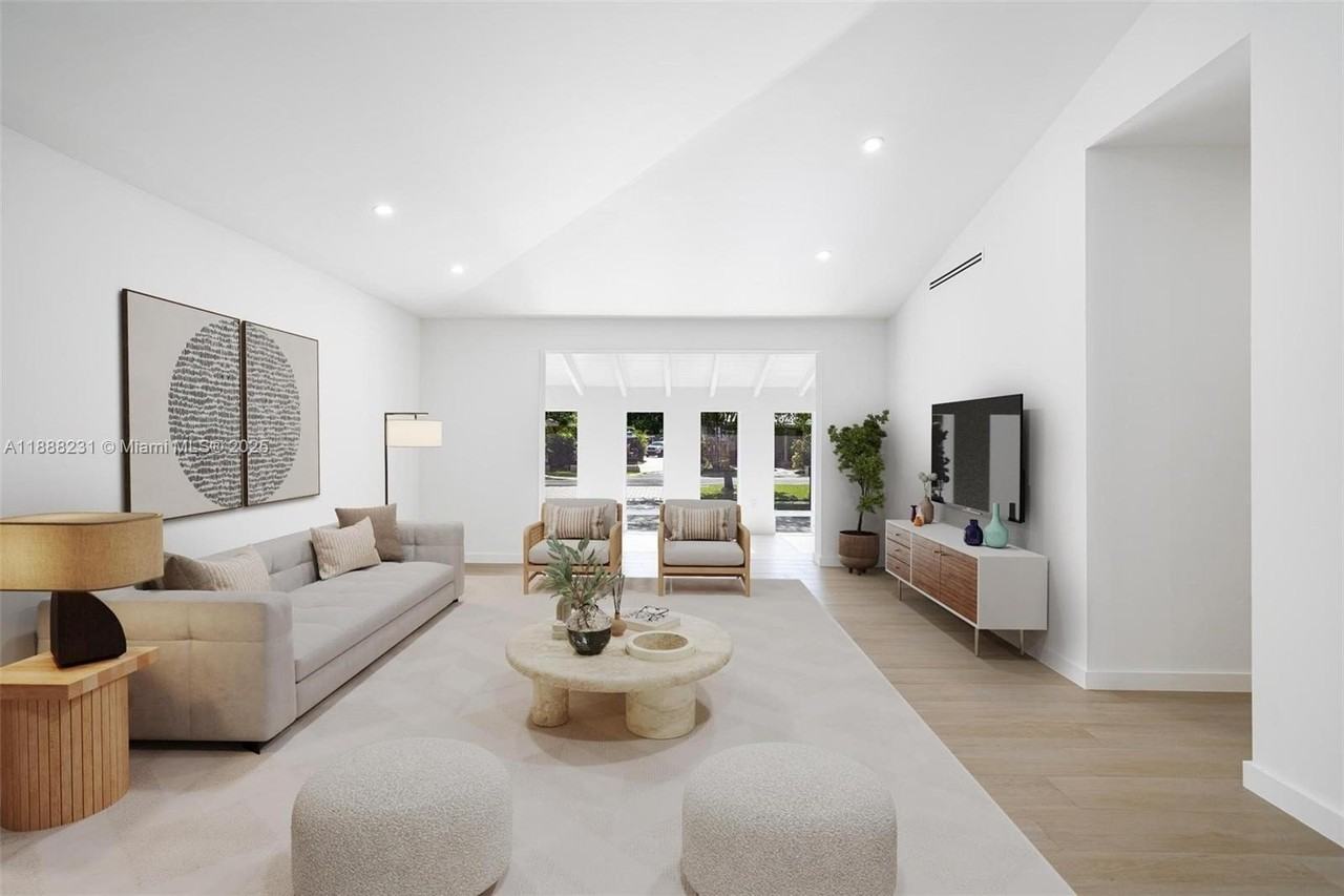 234 Minola Dr - Photo 6 of 27