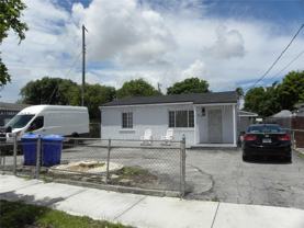 214 Nw 49th Ave #REAR - Photo 1 of 1
