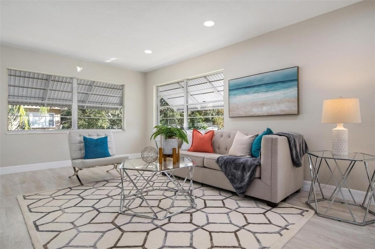 5217 81st St N #14 - Photo 7 of 18