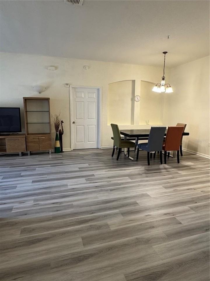 3025 Greystone Loop #103 - Photo 7 of 31