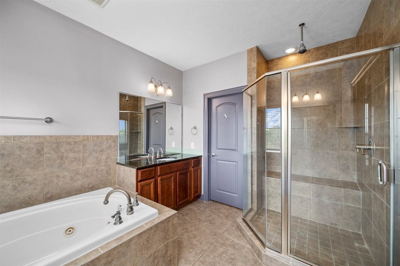 1178 Hempstead Villa Ln - Photo 5 of 22