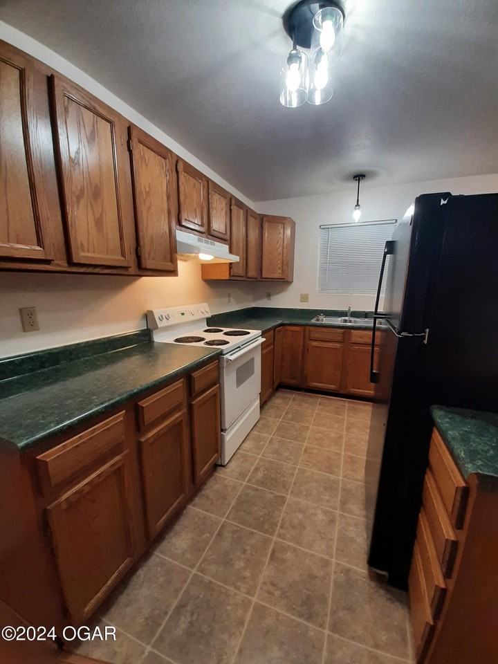 2315 Bird Avenue - Photo 6 of 9