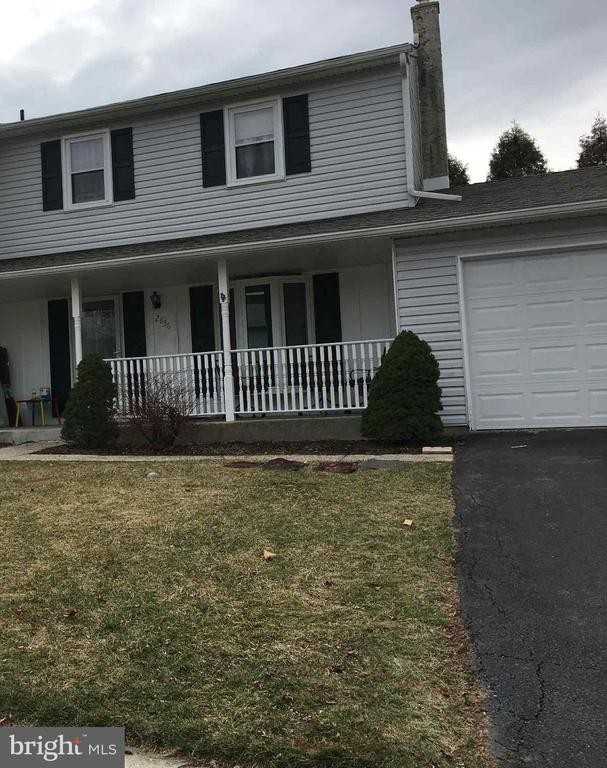 2836 Grant Ave - Photo 2 of 12