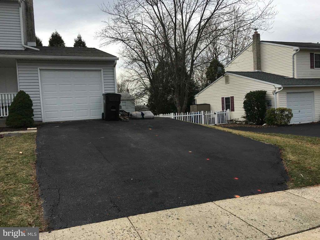 2836 Grant Ave - Photo 3 of 12