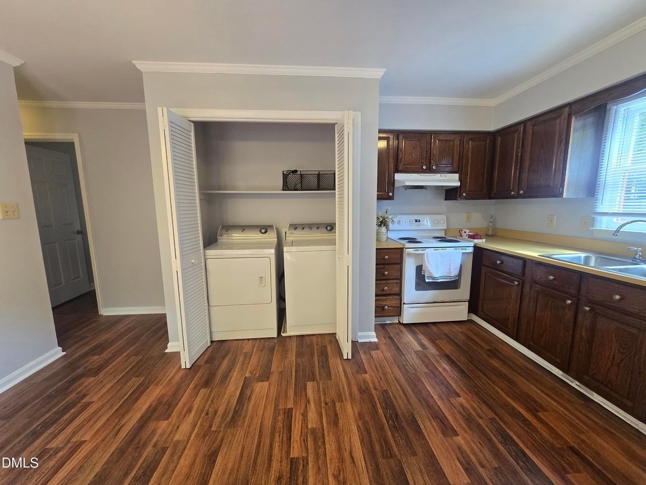 2214 Daley Rd - Photo 6 of 16