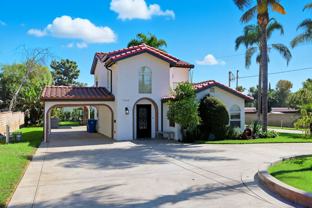 12060 Osborne St - Photo 1 of 1