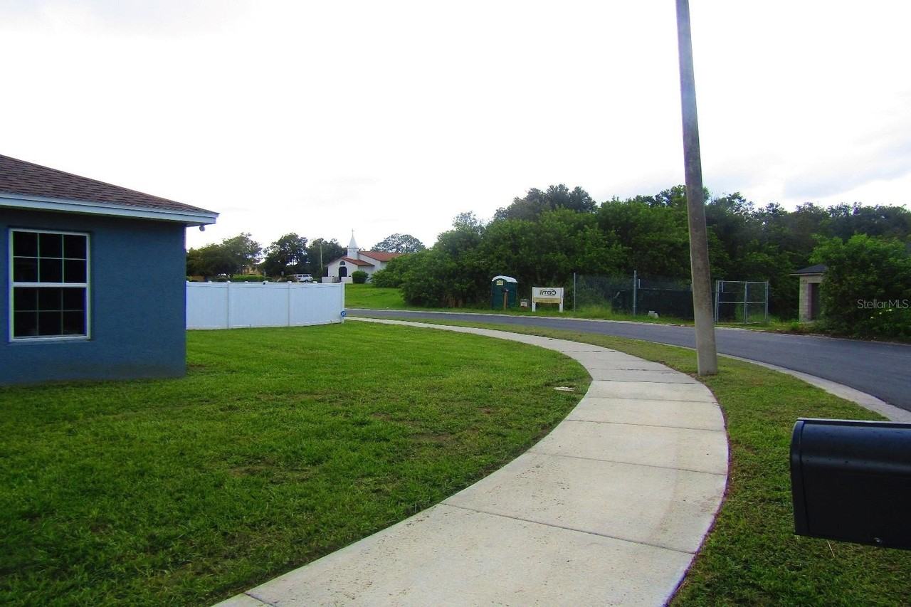 800 Ware Avenue - Photo 3 of 29