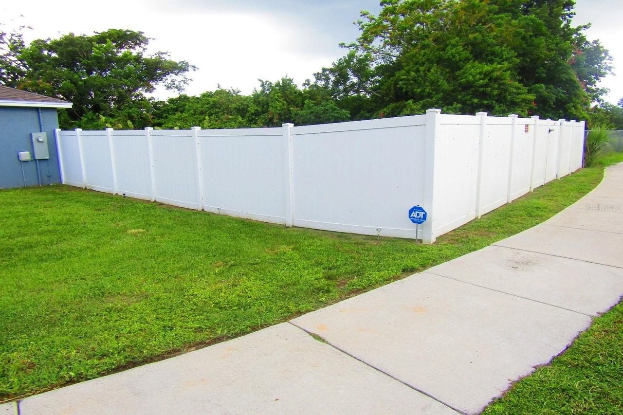 800 Ware Avenue - Photo 4 of 29