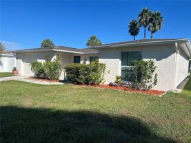7403 Populus Dr - Photo 1 of 1