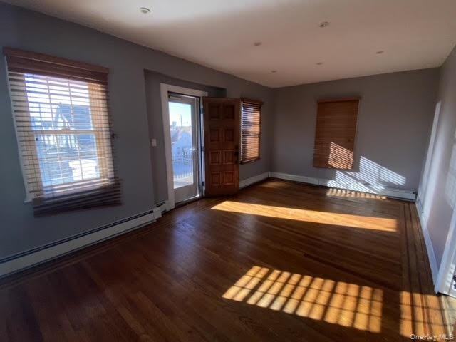 365 W Fulton St - Photo 4 of 9