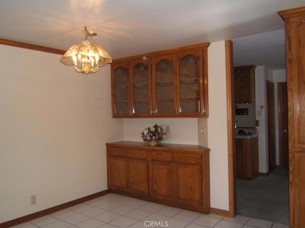 16342 Ridge View Dr - Photo 7 of 31