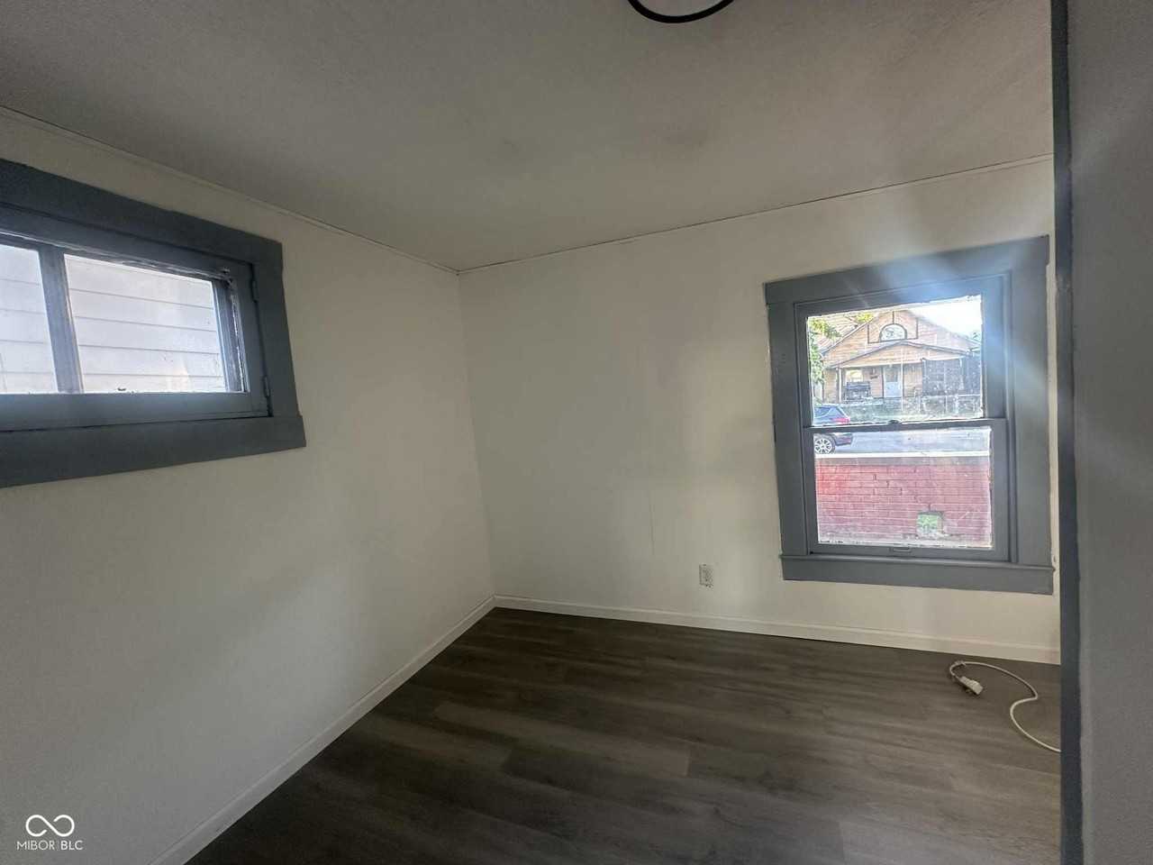 1437 Kappes St - Photo 3 of 12