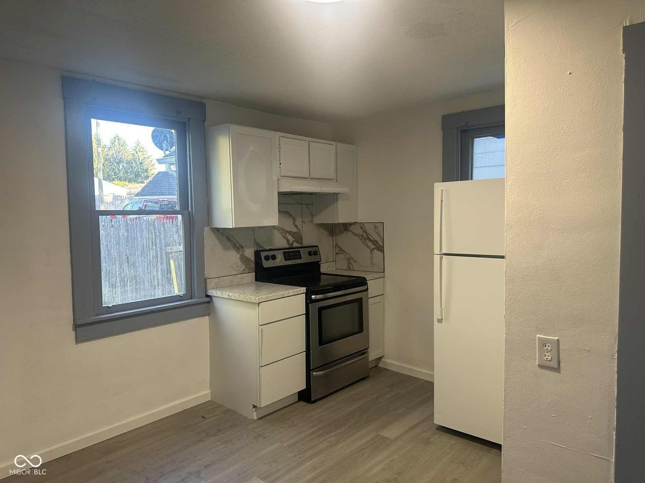 1437 Kappes St - Photo 6 of 12