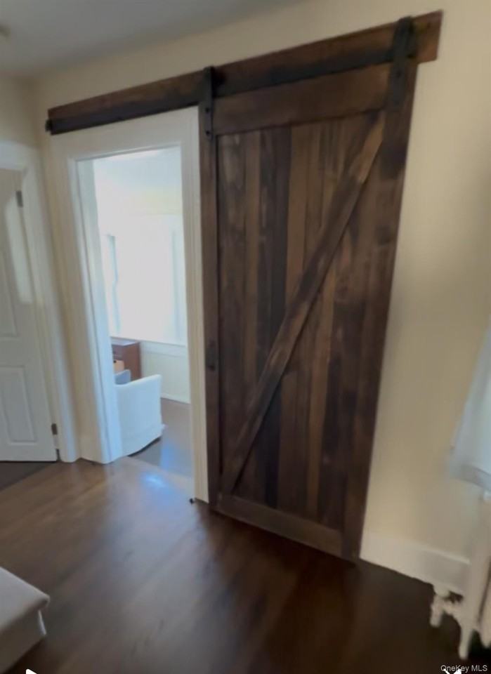 18 1st Ave - Photo 2 of 9