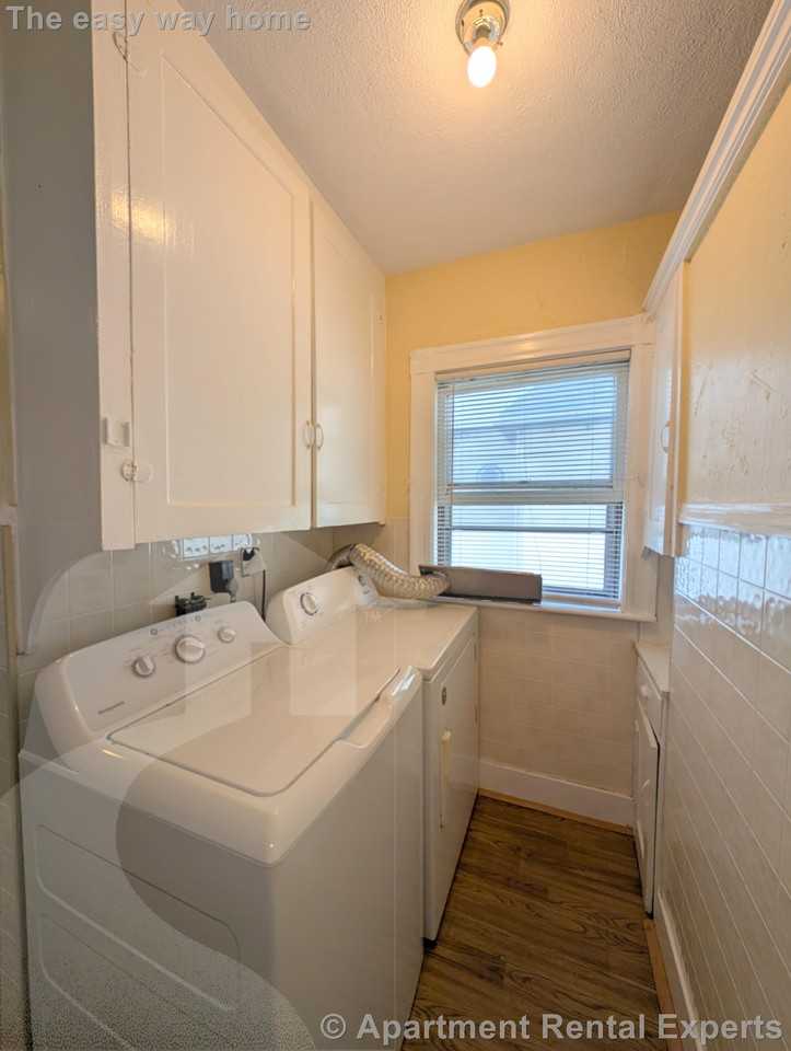 58 Monument St #2 - Photo 6 of 24