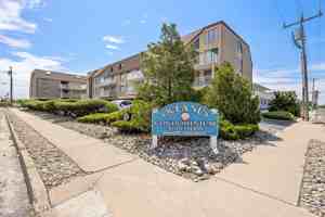 featured image of 9 Pearl St Apt 1g #1G