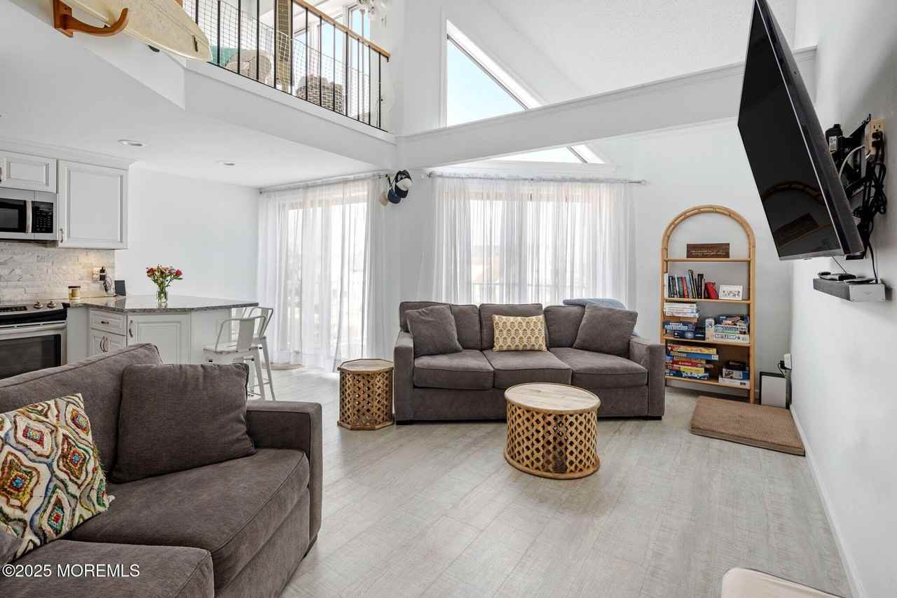 9 Pearl St Apt 1g #1G - Photo 4 of 36