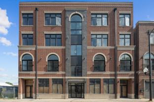 70 E Pershing Rd #4W - Photo 1 of 1