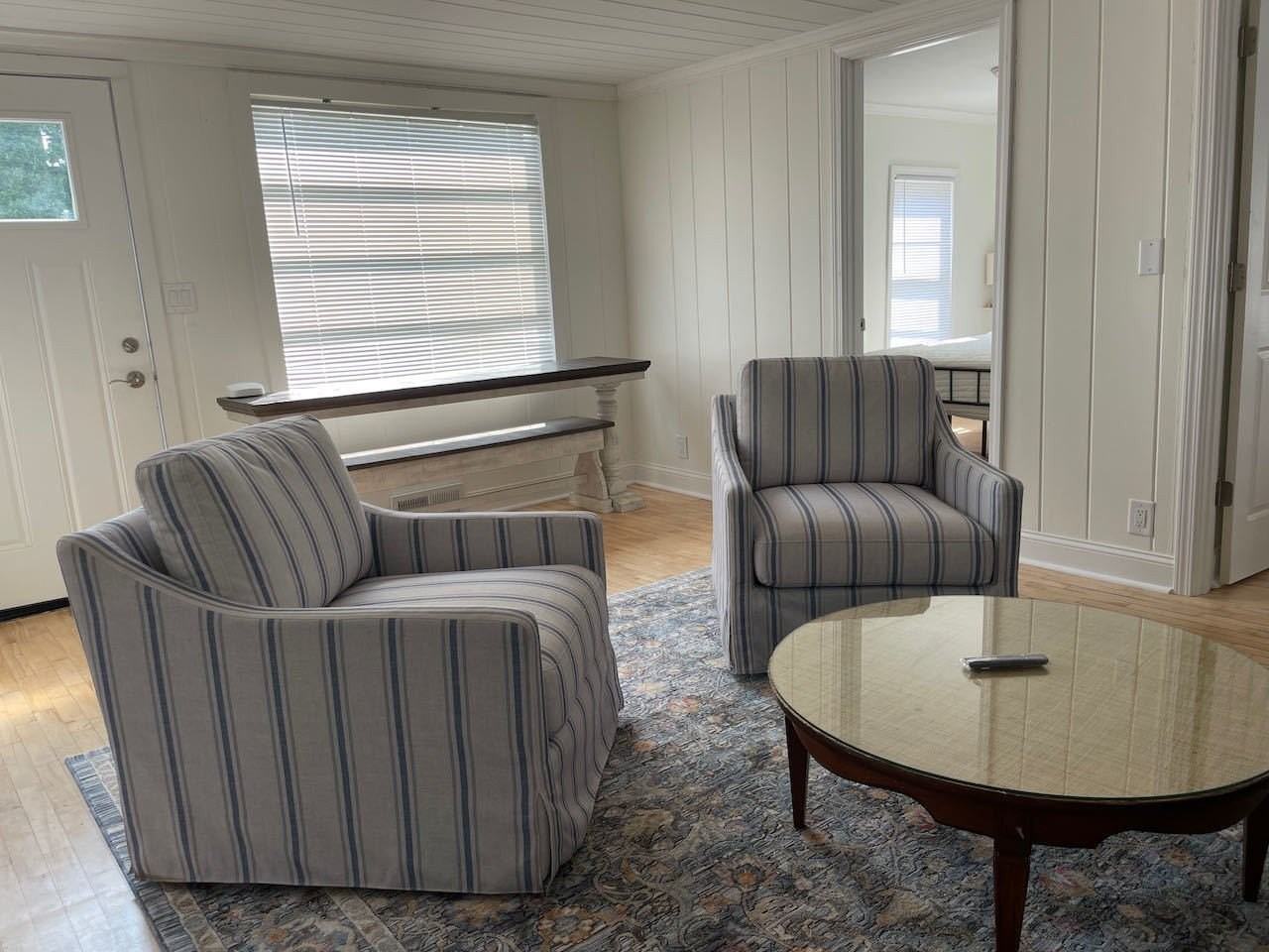 521 Peyton St #100 - Photo 4 of 23