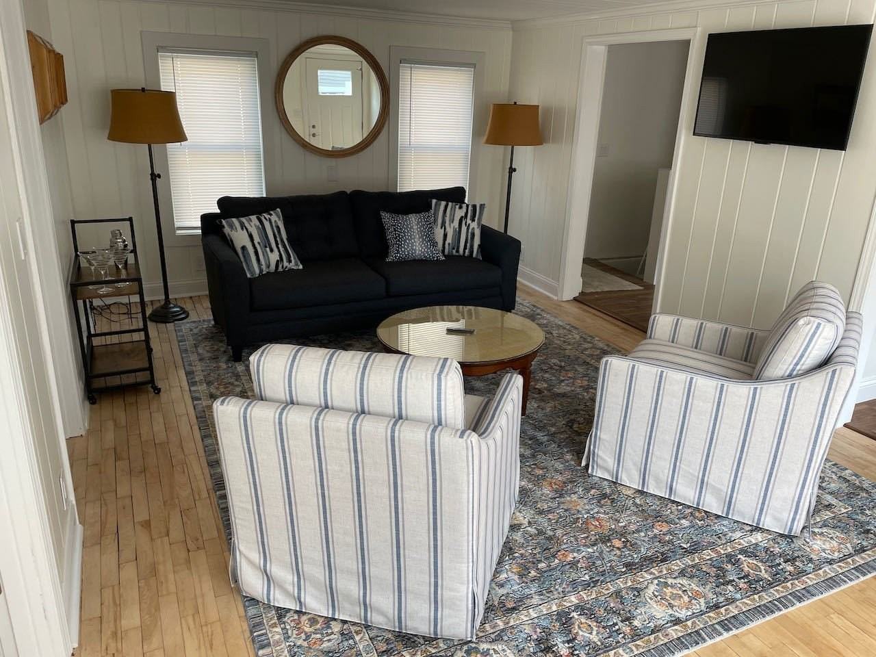 521 Peyton St #100 - Photo 5 of 23