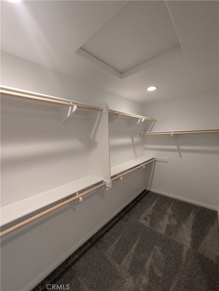 11804 Wandering Way - Photo 7 of 50