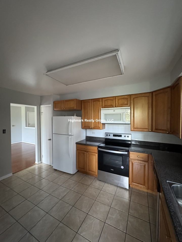 8644 Skokie Blvd #306A - Photo 2 of 15