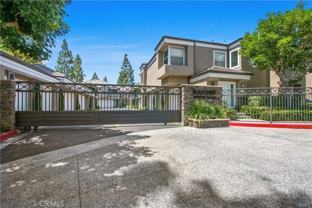 118 Baycrest Ct - Photo 1 of 1