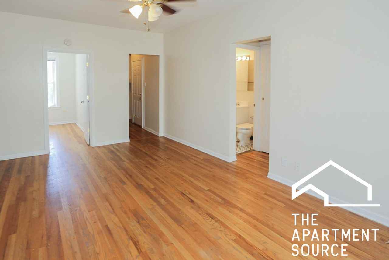 3914 N Pine Grove Ave #3W - Photo 3 of 13