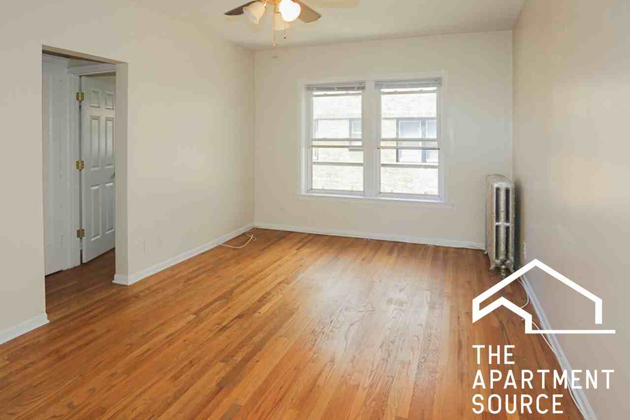 3914 N Pine Grove Ave #3W - Photo 5 of 13