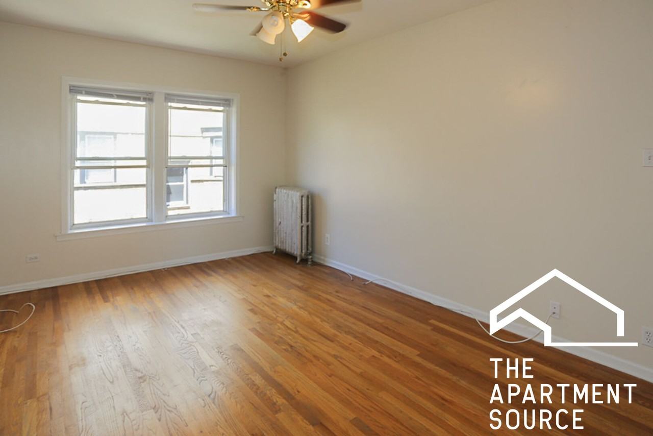 3914 N Pine Grove Ave #3W - Photo 7 of 13