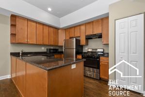 featured image of 4008 S Calumet Ave #1S