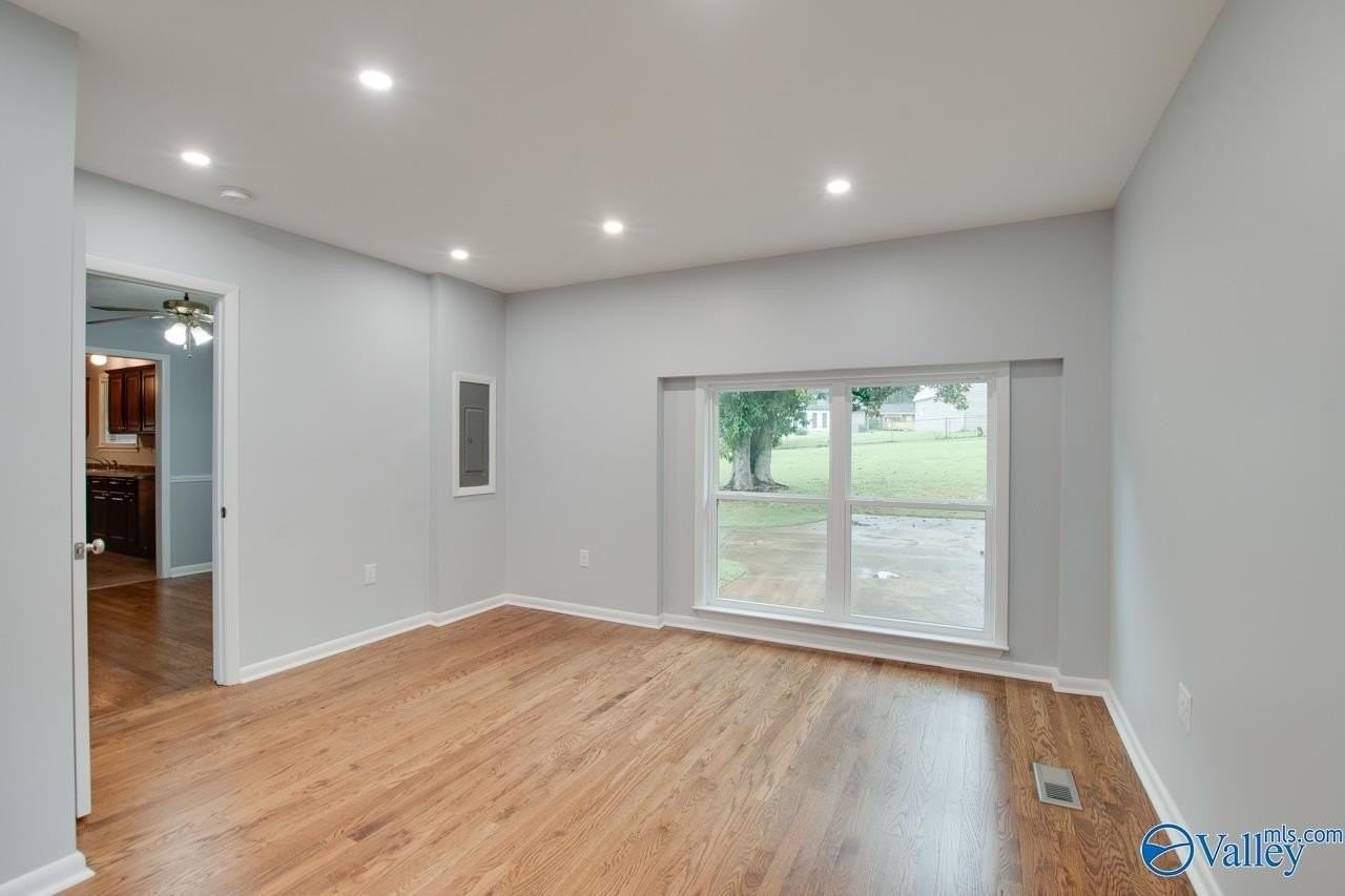 4108 Lakeview Dr Nw - Photo 4 of 27