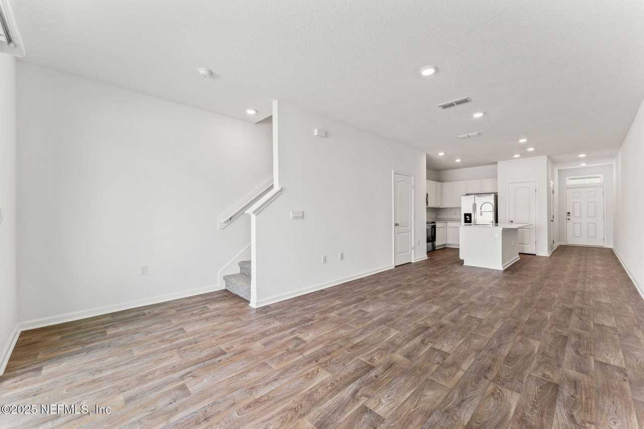 5966 Ortega Lake Dr - Photo 2 of 18