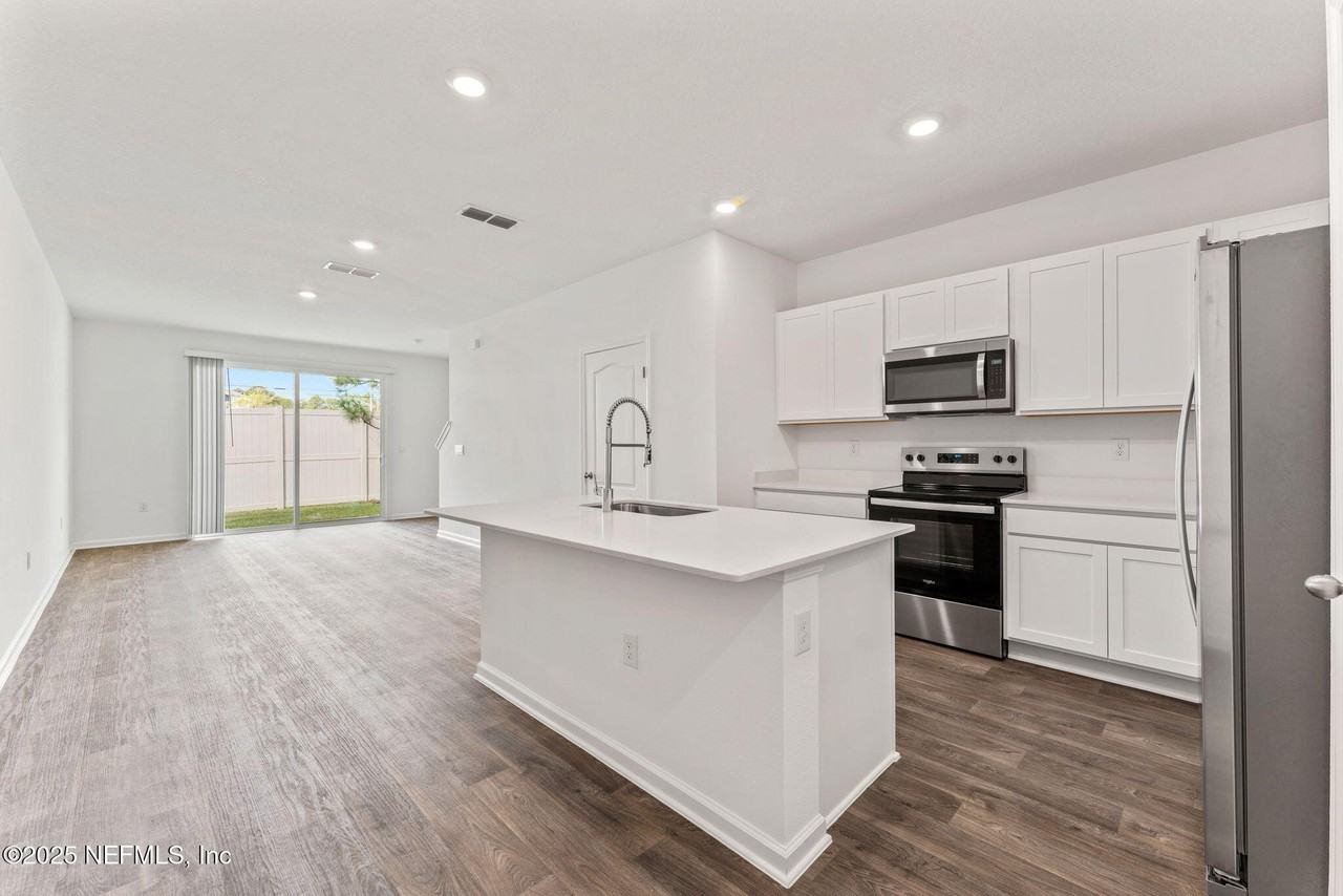 5966 Ortega Lake Dr - Photo 6 of 18