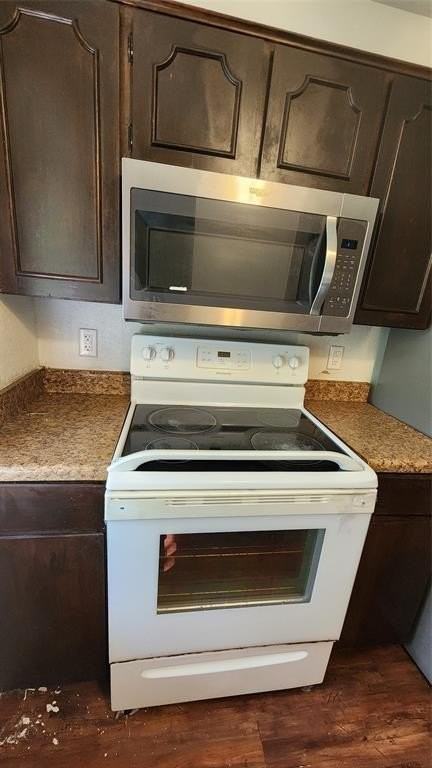 520 Sweetbriar Dr - Photo 5 of 22