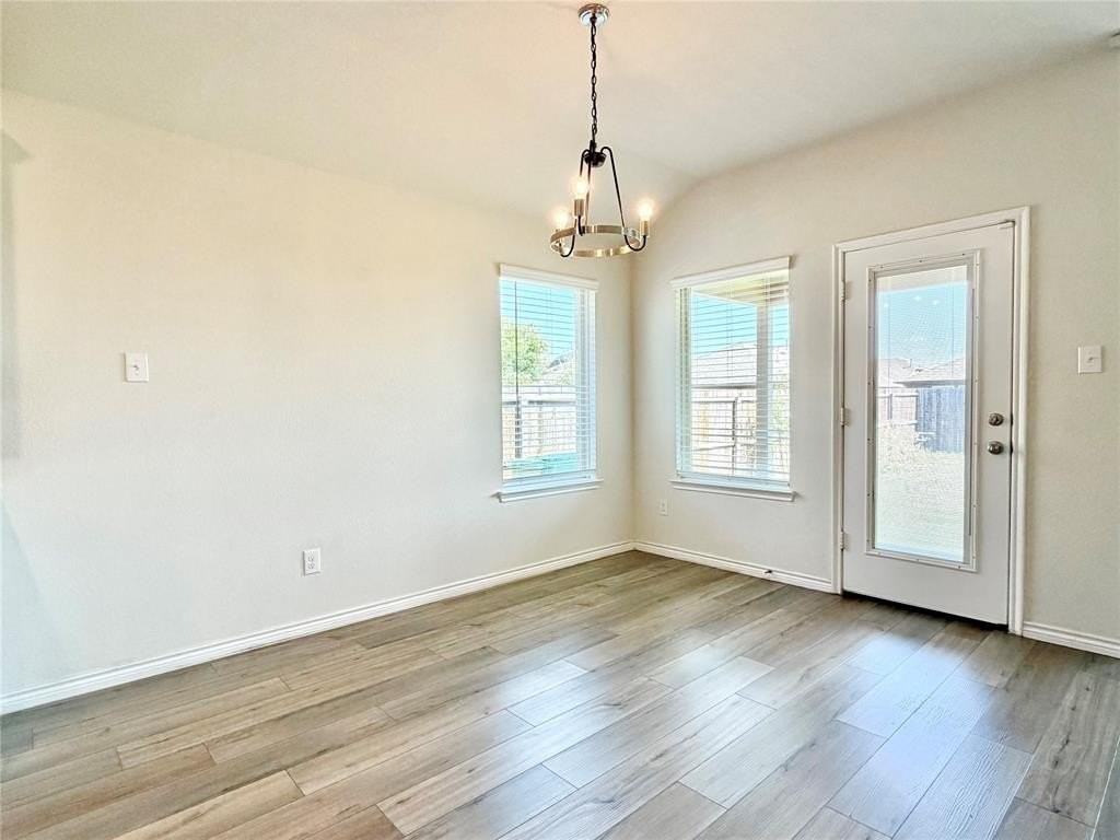 4016 Spur Trail Dr - Photo 6 of 18